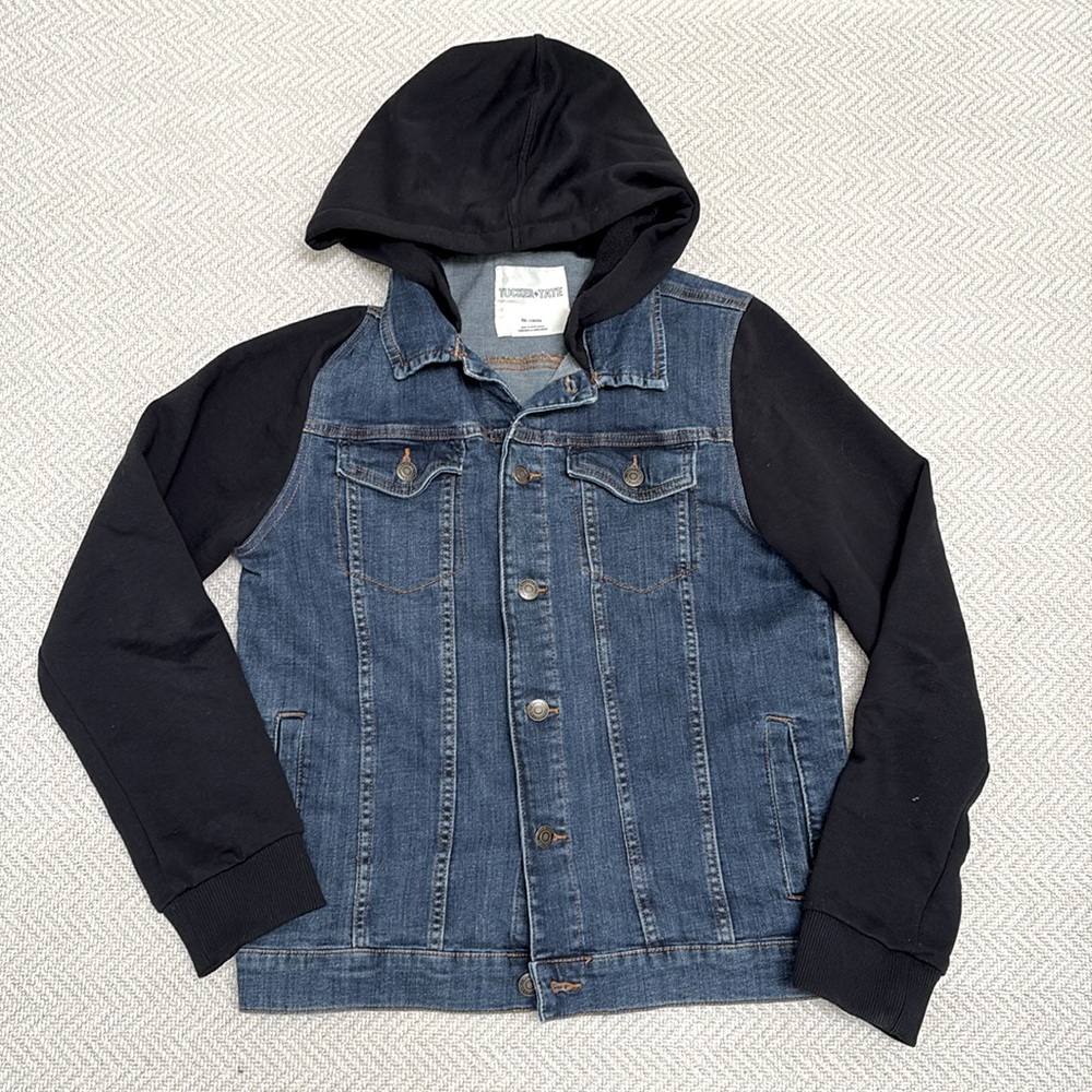 TUCKER + TATE Denim Jean Jacket with Black Hoodie and Sleeves